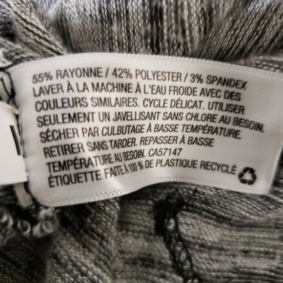 Mossimo Supply Co. hooded sweater Size M - Picture 6 of 6